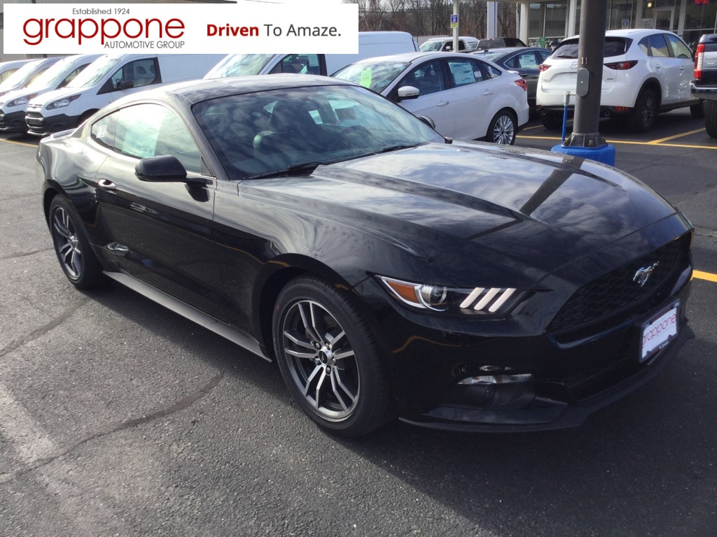 b&q h trim Coupe Premium Mustang in New 2D Bow 2017 Ford EcoBoost